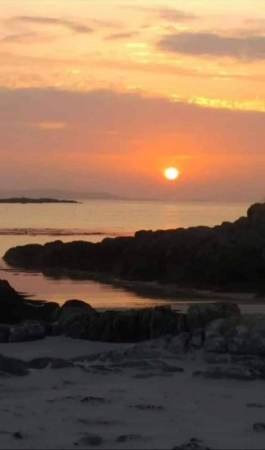 Drop Anchor House, Spacious 3 Bedroom Apartment, Fabulous Sea Views Cleggan Exteriör bild